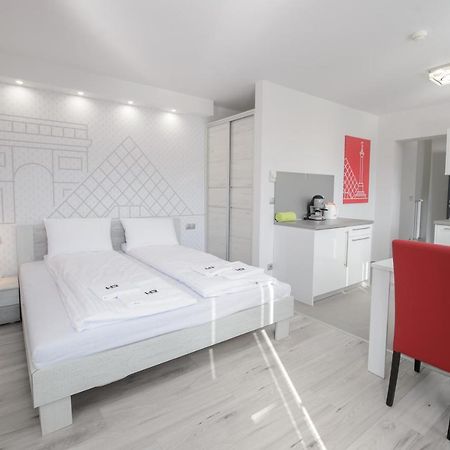 Hr Apartmanhaz Eger Eksteriør billede